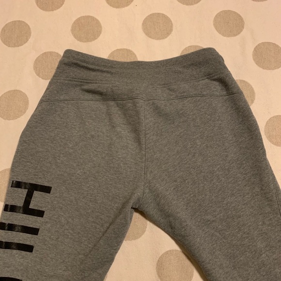 Tommy Hilfiger Grey Tommy Sport Joggers Sweats - Picture 8 of 9